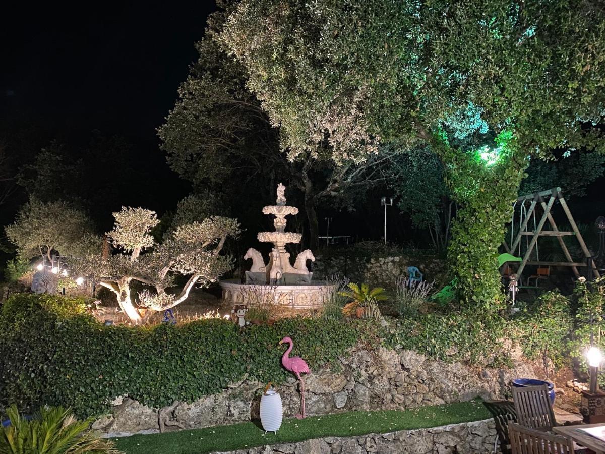 La Vie Est Belle En Provence Bed & Breakfast Tourves Luaran gambar